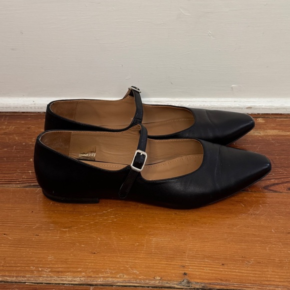 Flattered Camila Black Leather Mary Jane Flats Buckle Women's Sz 7 / EU 37 Spain - Picture 2 of 10
